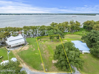 Lake Lot For Sale in Gueydan, Louisiana