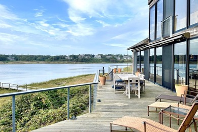 This exceptional coastal retreat was designed to capture - photo 3