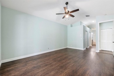 Absolutely stunning 5-bedroom, 3.5-bath home located in The - photo 27