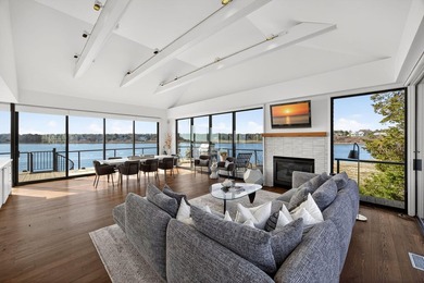 This exceptional coastal retreat was designed to capture - photo 8