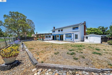 Opportunity knocks !Rare opportunity to own a 5-bedroom, 2 - photo 32
