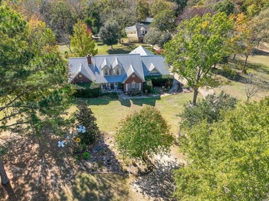 Lake Home Sale Pending in Palestine, Texas