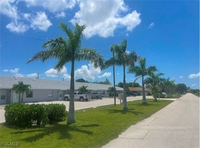 Cape Coral Area Condo For Sale in Cape Coral Florida
