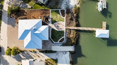 Stunning waterfront retreat built in 2023, offering luxury - photo 4