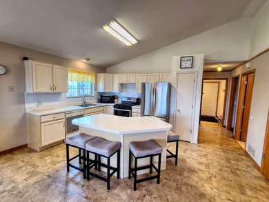 Step into easy living with this inviting ranch home set on a - photo 4