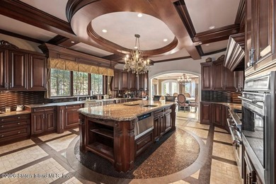 Beyond a private gated entrance and sweeping drive, this - photo 7