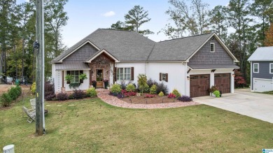 Lay Lake Home For Sale in Sylacauga Alabama