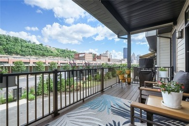 Welcome to 1920 Waterfront Place, a stunning, modern brownstone - photo 15