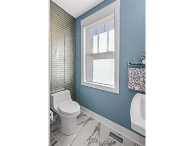 Welcome to 1920 Waterfront Place, a stunning, modern brownstone - photo 16