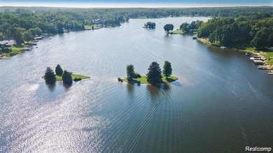 Fabulous, private (no public access) 173' frontage on all Sports - photo 18