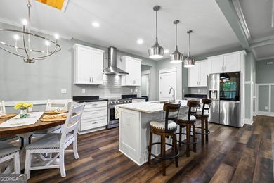 This beautifully maintained Craftsman-style home offers the best - photo 19