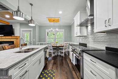This beautifully maintained Craftsman-style home offers the best - photo 20
