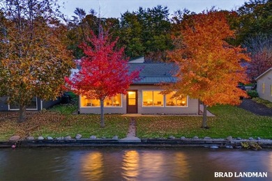 Lovingly cared for Gun Lake cottage on Robbins Bay, offering - photo 30