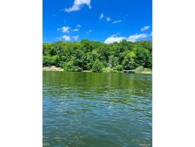 Fabulous, private (no public access) 173' frontage on all Sports - photo 30
