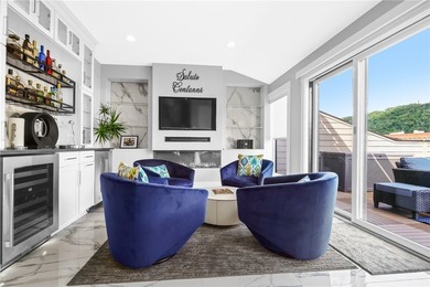 Welcome to 1920 Waterfront Place, a stunning, modern brownstone - photo 32