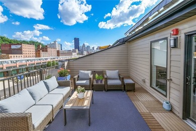 Welcome to 1920 Waterfront Place, a stunning, modern brownstone - photo 33