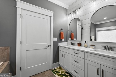 This beautifully maintained Craftsman-style home offers the best - photo 36