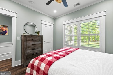 This beautifully maintained Craftsman-style home offers the best - photo 44