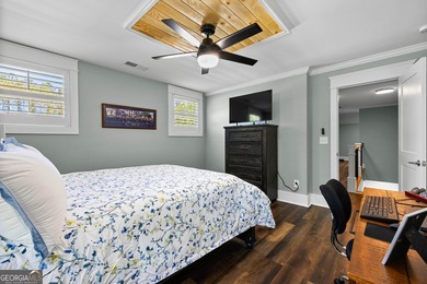 This beautifully maintained Craftsman-style home offers the best - photo 48