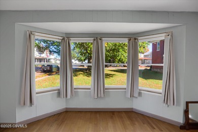 Welcome home to Watsontown! Loved by its owners for several - photo 10