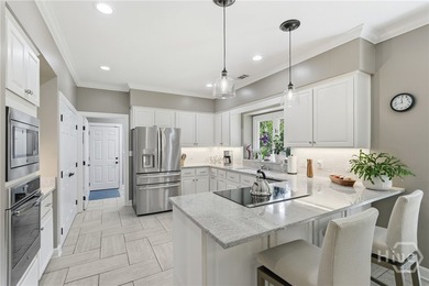 Welcome to your move-in ready oasis in The Landings! Nestled in - photo 13