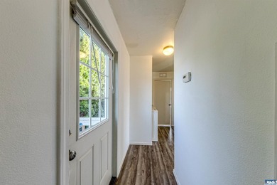 Enjoy the mountain views from this easy-living 2015 single-wide - photo 21