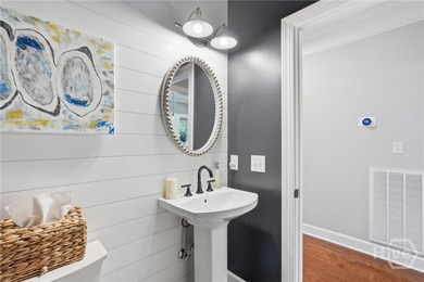 Welcome to your move-in ready oasis in The Landings! Nestled in - photo 23