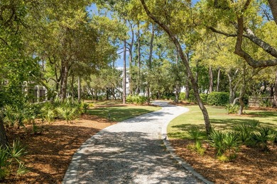 Privately positioned on over 1.03 bayfront acres in Miramar - photo 8