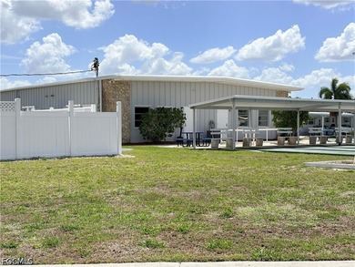 2-bedroom, 2-bath manufactured home in the desirable 55+ - photo 29