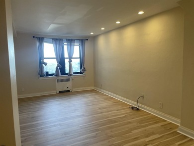 A gorgeous unit, just pack your bags, have a blast during summer - photo 8