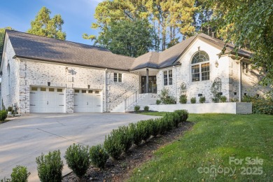 Lake Home Sale Pending in Mooresville, North Carolina