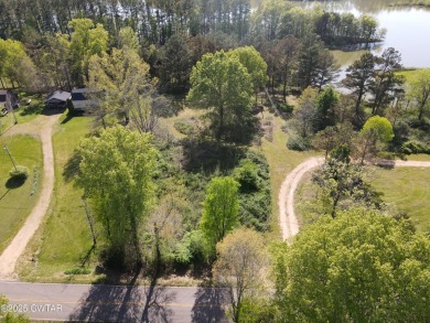 Lake Lot For Sale in Decaturville, Tennessee