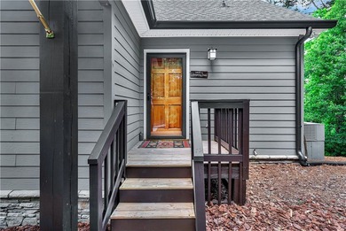 Lake Life can be yours in this 4 Bedroom and 3 Bath Lake Home - photo 9