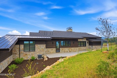 This brand new luxury build is perfectly seated on the lower - photo 3