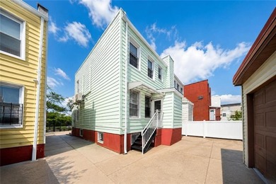 Introducing this beautiful semi-detached one-family brick home - photo 4
