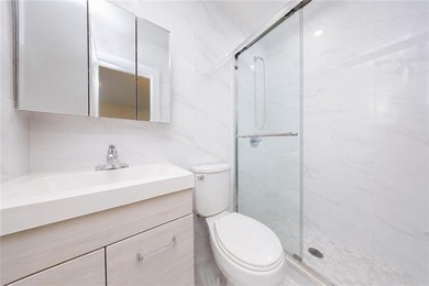 Introducing this beautiful semi-detached one-family brick home - photo 8