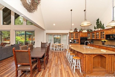 This Winter Park Estate is the home for making beautiful - photo 11