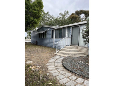 Please call agent Lilly Molina, HABLA - photo 1