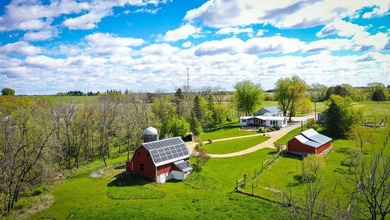 This Twin Bluff property is a rare ridgetop retreat overlooking - photo 6