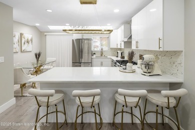 Move-In Ready , Welcome to 38 Deborah Loop - a newly renovated - photo 3
