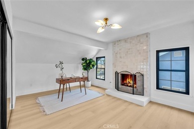 Beautifully remodeled 5-bedroom home with a sought-after - photo 34