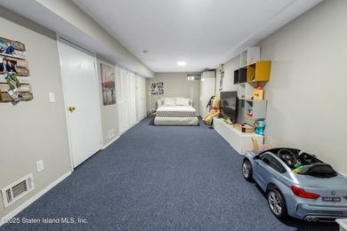 Move-In Ready , Welcome to 38 Deborah Loop - a newly renovated - photo 9