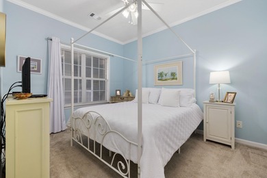 INCREDIBLE VIEWS & COASTAL LIVING AT ITS FINEST! Wake up each