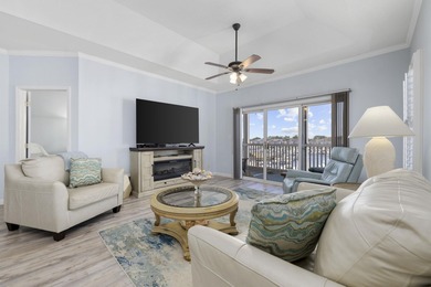 INCREDIBLE VIEWS & COASTAL LIVING AT ITS FINEST! Wake up each