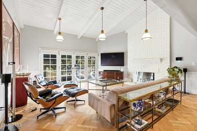 Sensational timeless traditional with a premier ''end of - photo 9