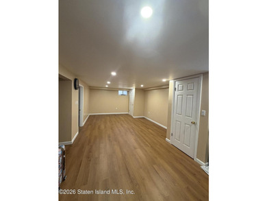 BEAUTIFUL DETACHED SINGLE-FAMILY HOME LOCATED IN THE HIGHLY - photo 9