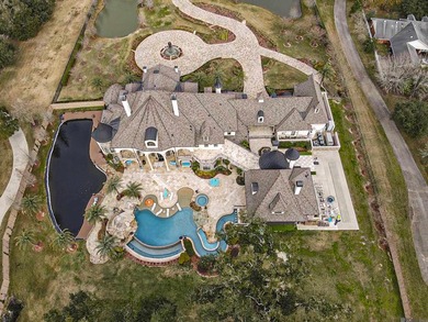 Private Luxury Compound-Over 22,000 Sq. Ft. of Unparalleled - photo 8