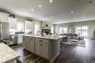 Welcome to your dream lake retreat on stunning Sylvan Lake! This - photo 22