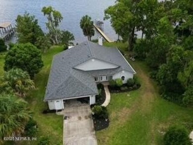 Doctors Lake Home For Sale in Orange Park Florida