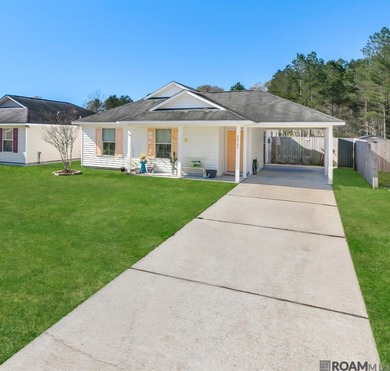 (private lake, pond, coastal) Home For Sale in Denham Springs Louisiana